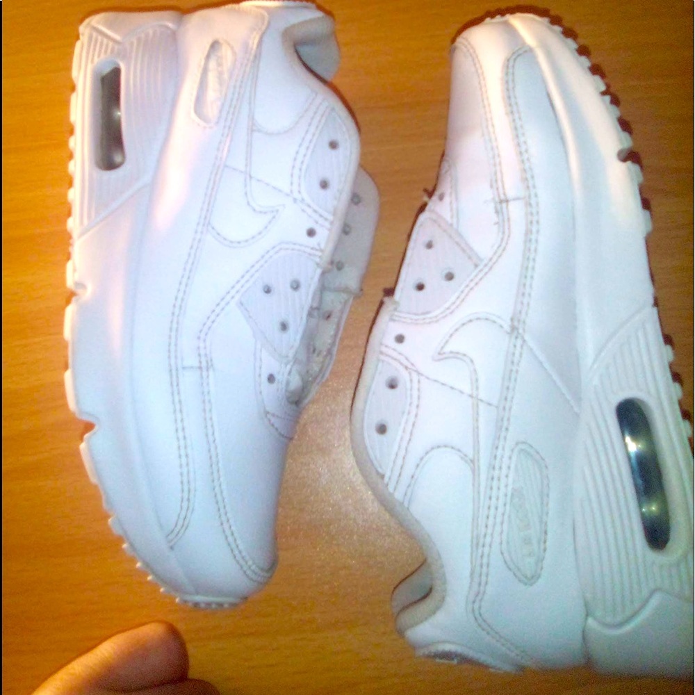 Nike White Air Max Youth Size 1